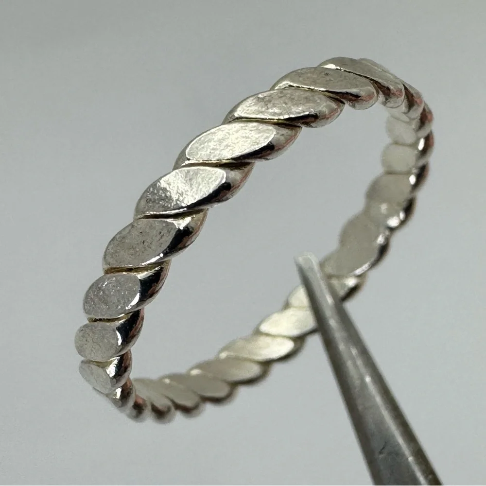 Vintage Mexico Silver Overlay Braided Band Ring Sz 8 Minimalist Stacking Boho